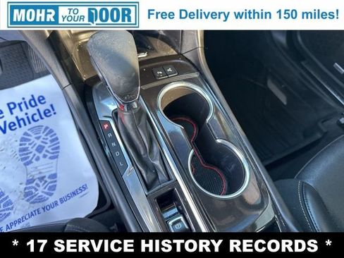 Used 2022 Chevrolet Equinox Premier image 18