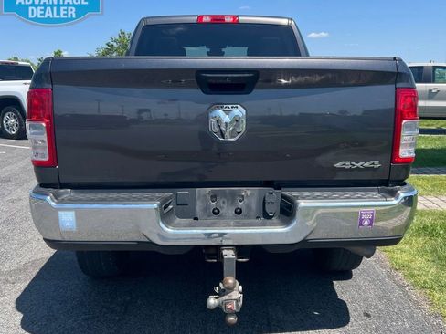 Used 2022 RAM 2500 Tradesman w/ Chrome Appearance Group AWD/4WD image 5