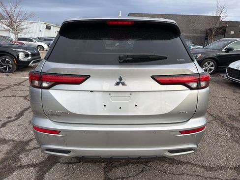 Used 2022 Mitsubishi Outlander SEL image 6