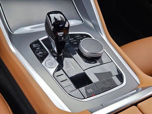 Certified 2023 BMW X6 xDrive40i w/ M Sport Package image 12