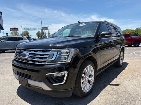 Used 2018 Ford Expedition Limited w/ Equipment Group 302A RWD image 8