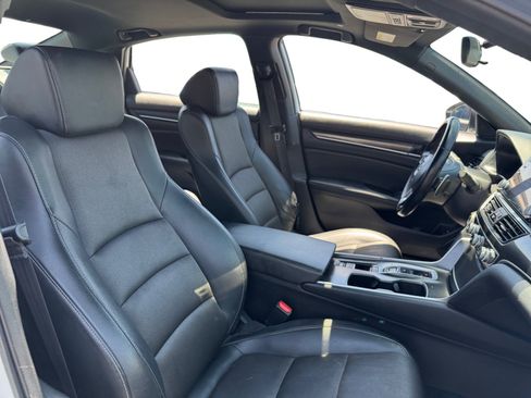 Used 2022 Honda Accord Sport image 15