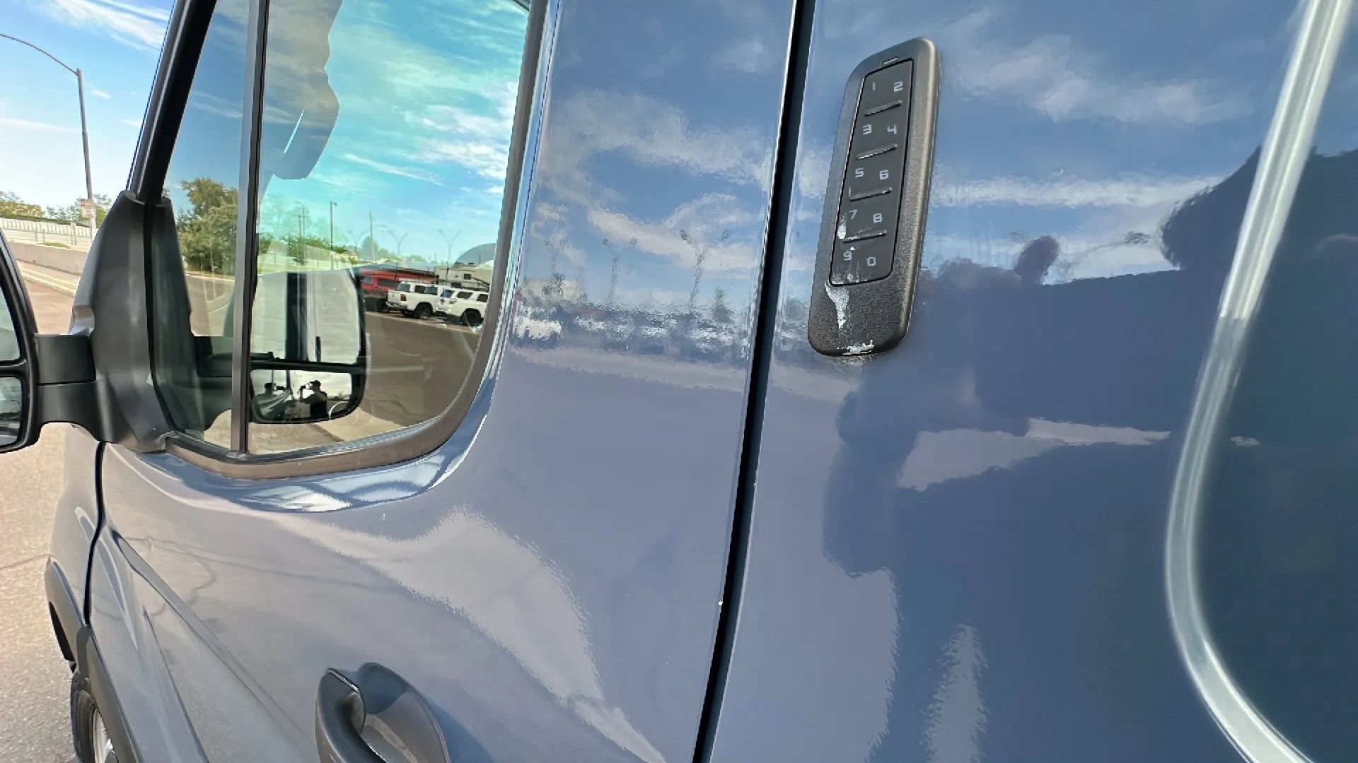 Used 2020 Ford Transit 250 148 High Roof Extended RWD image 15