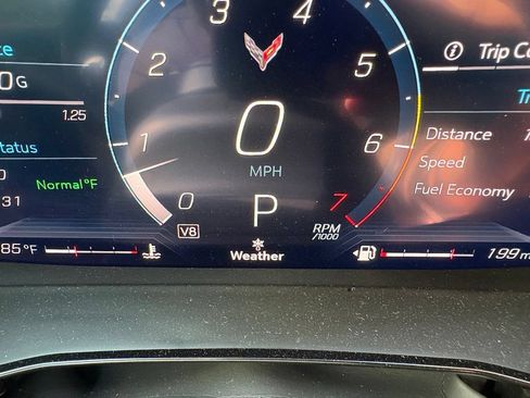 Used 2021 Chevrolet Corvette Stingray Preferred Cpe w/ Z51 Performance Package RWD image 33