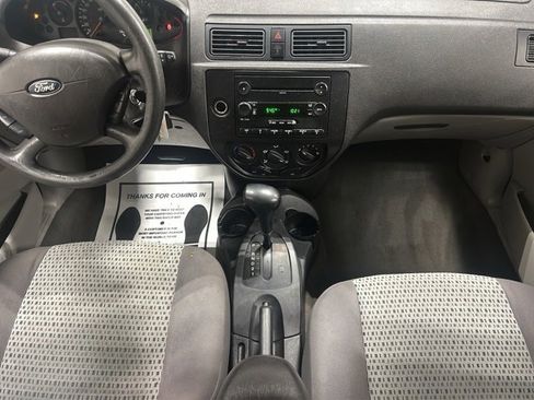 Used 2006 Ford Focus ZXW Wagon image 14