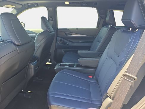Certified 2026 INFINITI QX60 Sport AWD/4WD image 14