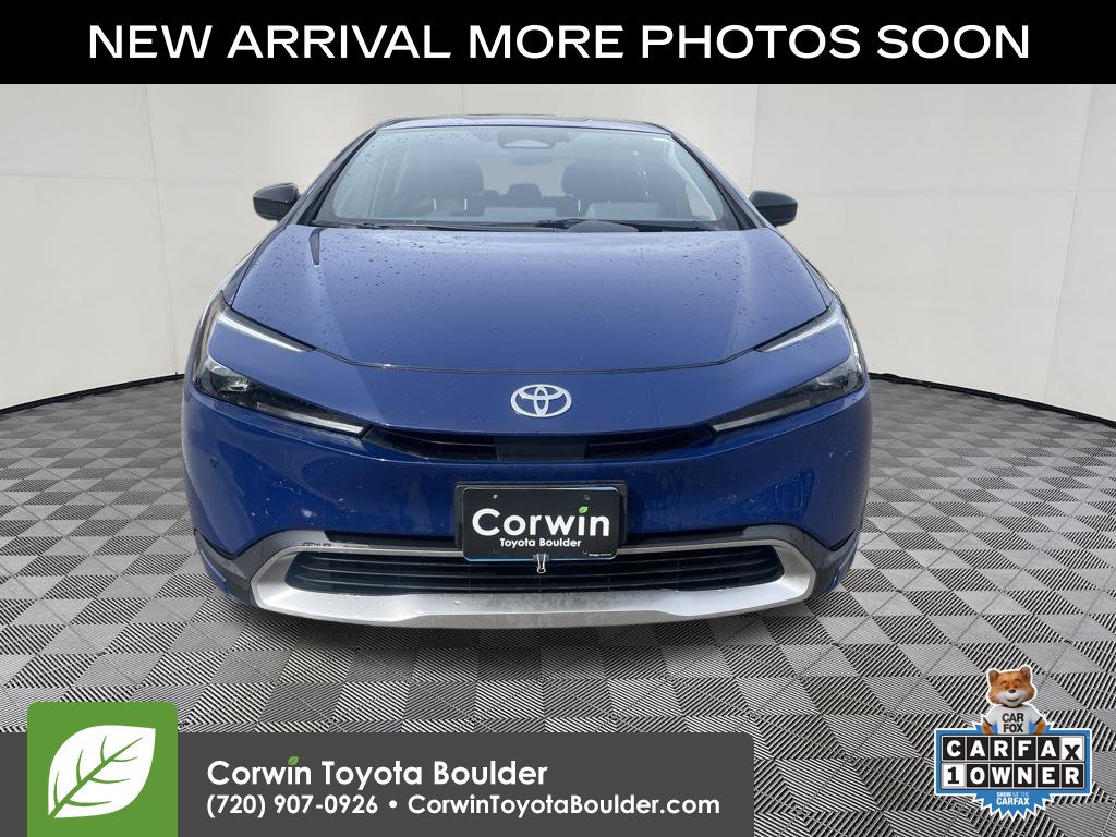 Used 2025 Toyota Prius Plug-In Hybrid FWD image 2