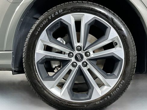 Used 2021 Audi Q3 2.0T Premium w/ Convenience Package image 11