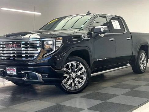 Used 2026 GMC Sierra 1500 Denali AWD/4WD image 12