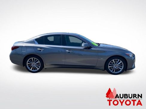 Used 2018 INFINITI Q50 Luxe w/ Cargo Package (L95) RWD image 4