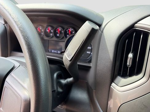 Used 2025 Chevrolet Silverado 1500 Custom AWD/4WD image 17