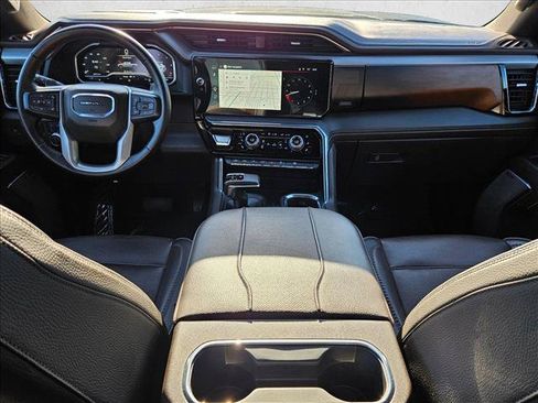 Used 2023 GMC Sierra 1500 Denali RWD image 17