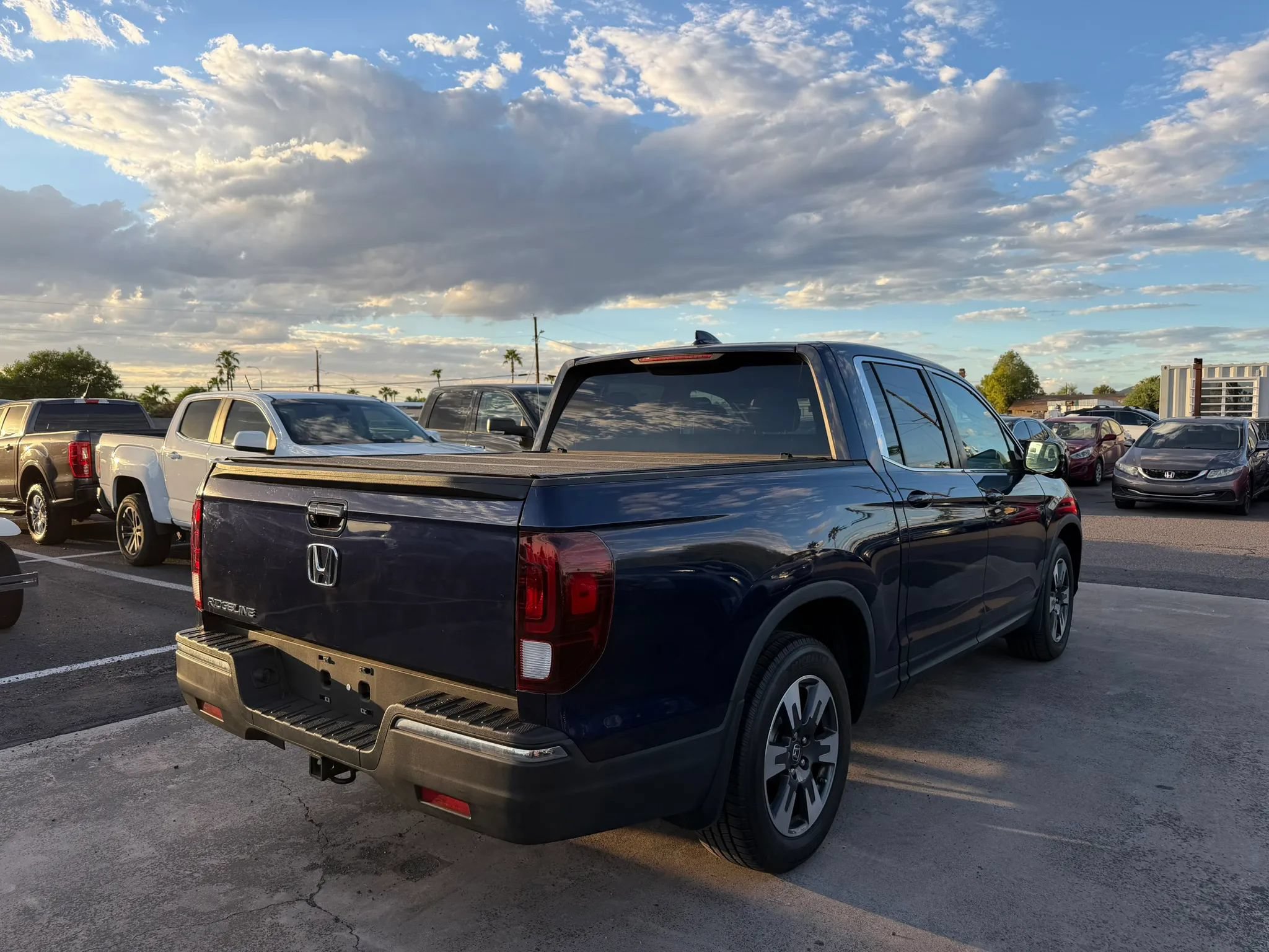 Used 2017 Honda Ridgeline RTL-T image 11