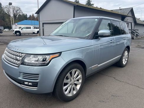 Used 2014 Land Rover Range Rover HSE image 2