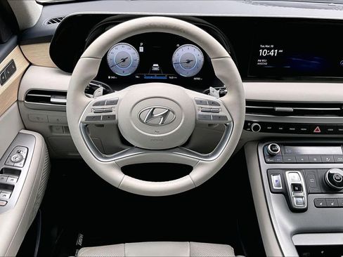 Used 2023 Hyundai Palisade Limited image 6
