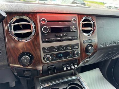 Used 2012 Ford F250 Lariat w/ Chrome Pkg AWD/4WD image 20