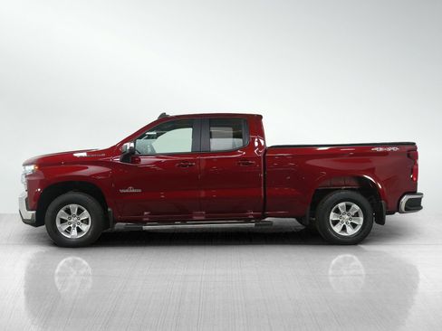 Used 2019 Chevrolet Silverado 1500 LT image 2