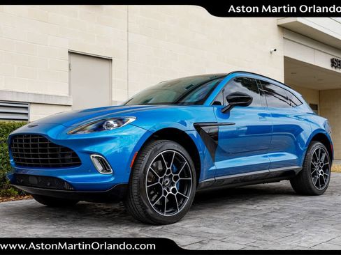 Used 2021 Aston Martin DBX image 32