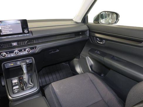 Used 2025 Honda CR-V EX image 11