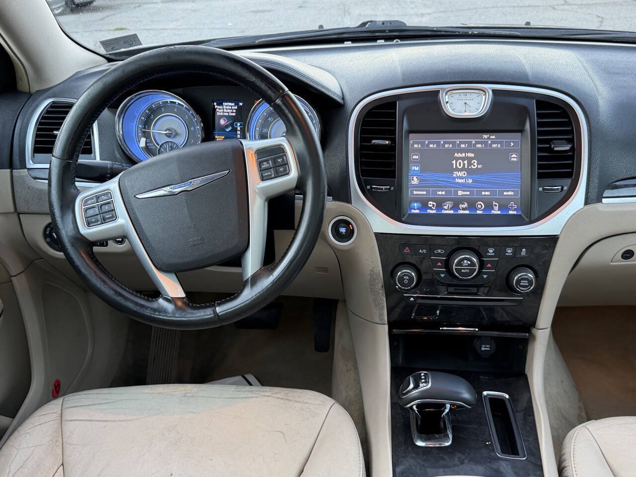 Used 2013 Chrysler 300 AWD image 15