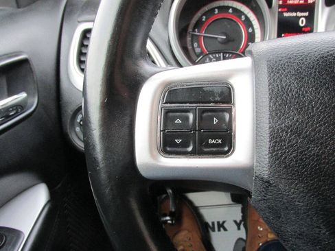 Used 2017 Dodge Journey SE w/ Flexible Seating Group FWD image 53