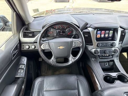 Used 2016 Chevrolet Suburban LT image 17