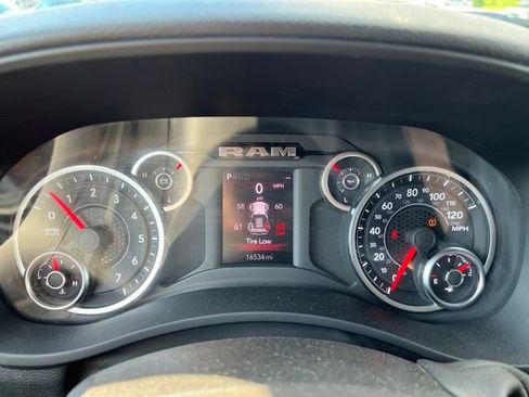 Used 2026 RAM 2500 Big Horn AWD/4WD image 21