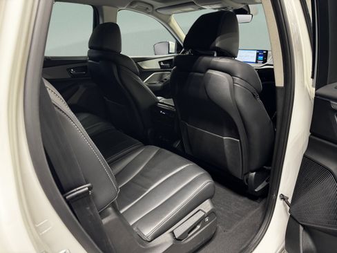 Used 2023 Acura MDX w/ Technology Package AWD/4WD image 12