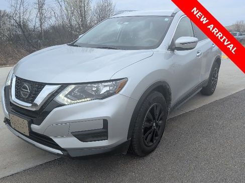 Used 2020 Nissan Rogue SV image 7