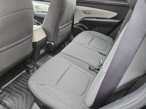 Certified 2023 Hyundai Tucson SE image 12