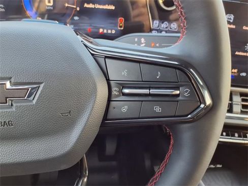 New 2025 Chevrolet Equinox EV RS image 16