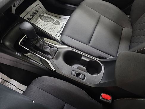 Certified 2025 Toyota Corolla LE image 22