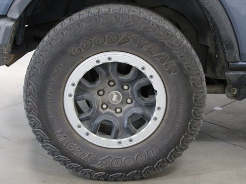 Used 2024 Ford Bronco Black Diamond w/ Sasquatch Package image 12