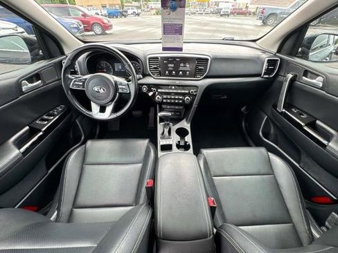 Used 2022 Kia Sportage EX image 52