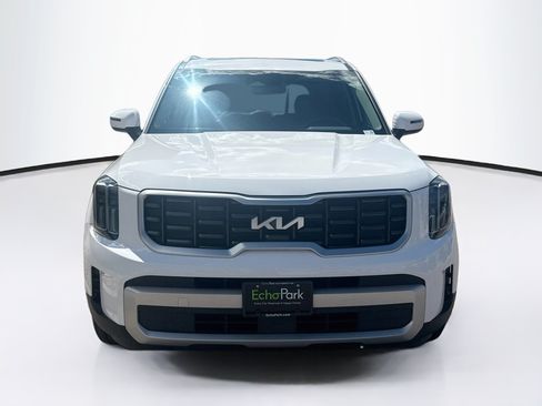 Used 2025 Kia Telluride S AWD/4WD image 2
