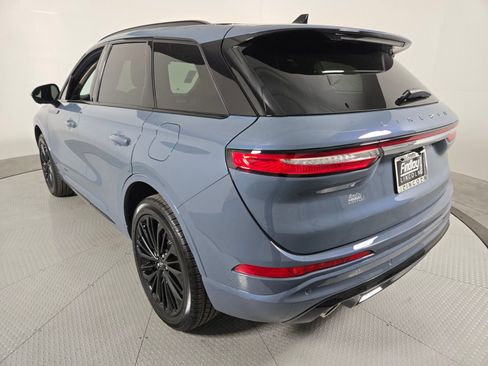 New 2026 Lincoln Corsair Premiere image 7