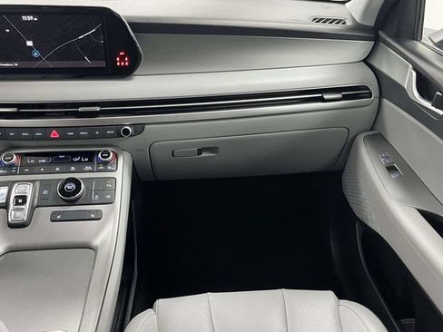 Used 2024 Hyundai Palisade SEL FWD image 24
