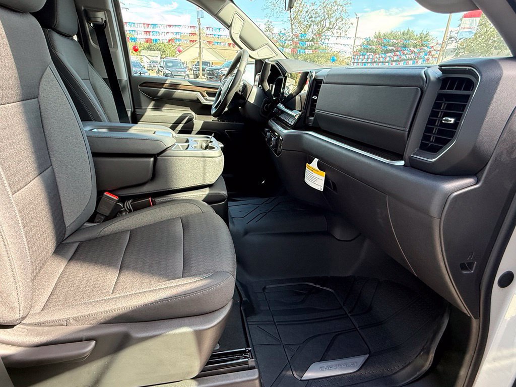 New 2026 Chevrolet Silverado 1500 RST w/ LPO, Liner Protection Package AWD/4WD image 31