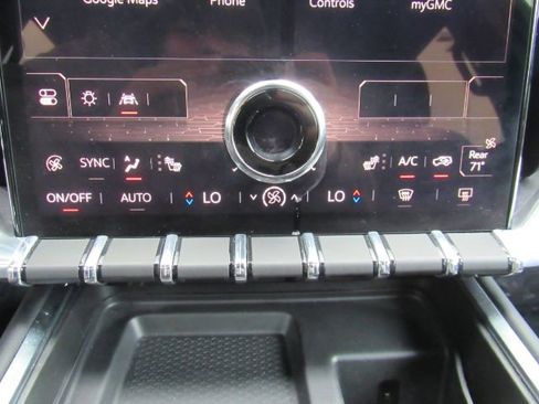 Used 2025 GMC Acadia Elevation image 46