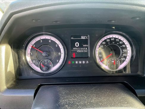 Used 2024 RAM 1500 Classic SLT image 21