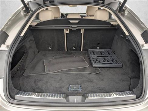 Used 2020 Mercedes-Benz GLC 300 4MATIC Coupe image 6