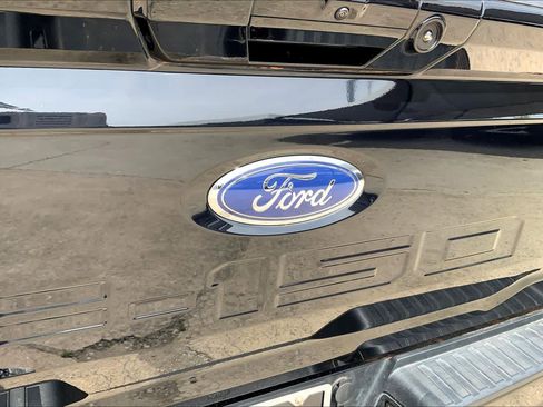 Used 2022 Ford F150 Lariat w/ Equipment Group 502A High image 30