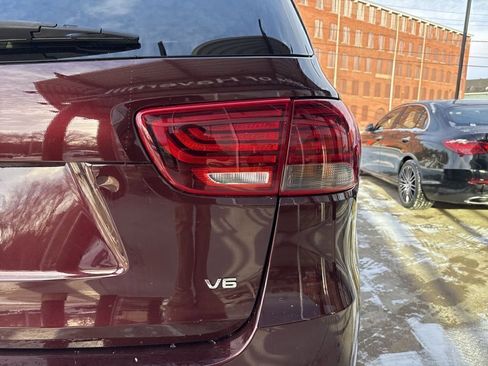 Used 2019 Kia Sorento LX image 9