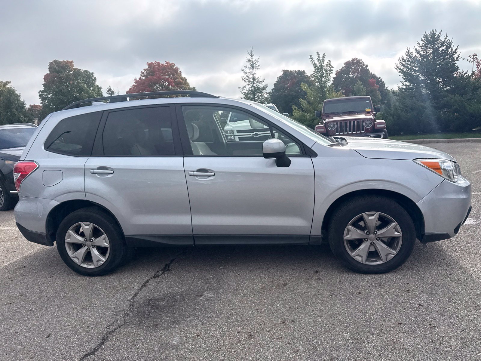 Used 2016 Subaru Forester 2.5i Premium AWD/4WD image 4
