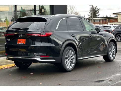 New 2026 MAZDA CX-90 3.3 Turbo w/ Premium Plus Pkg image 4