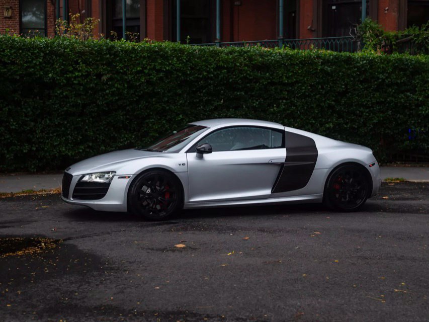 Used 2012 Audi R8 V10 AWD/4WD image 4