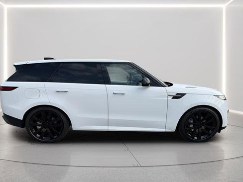 New 2026 Land Rover Range Rover Sport SE AWD/4WD image 6