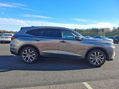 Certified 2023 Acura MDX SH-AWD w/ Technology Package image 7