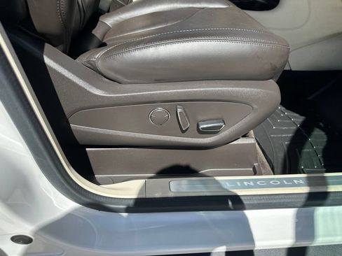 Used 2015 Lincoln MKC AWD w/ Equipment Group 102A Reserve image 31