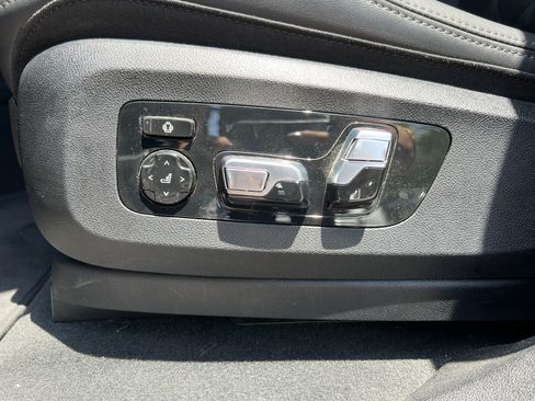 Used 2024 BMW X6 xDrive40i w/ Premium Package AWD/4WD image 37